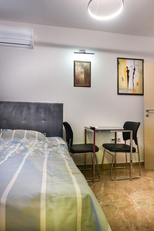 Skopje Deluxe Apartments Esterno foto
